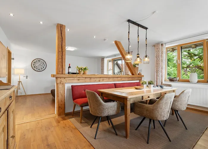 Fe Wo Brunnen - 120 qm - ruhige Lage - viel Natur- komfortabel - grosser Balkon und Garten - 3D Rundgang verfügbar