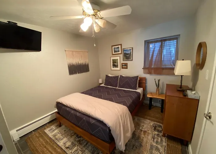Stylish Mountain Condo W/Fireplace On Lake Dillon