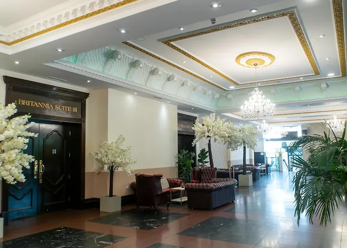 Royal Court Hotel