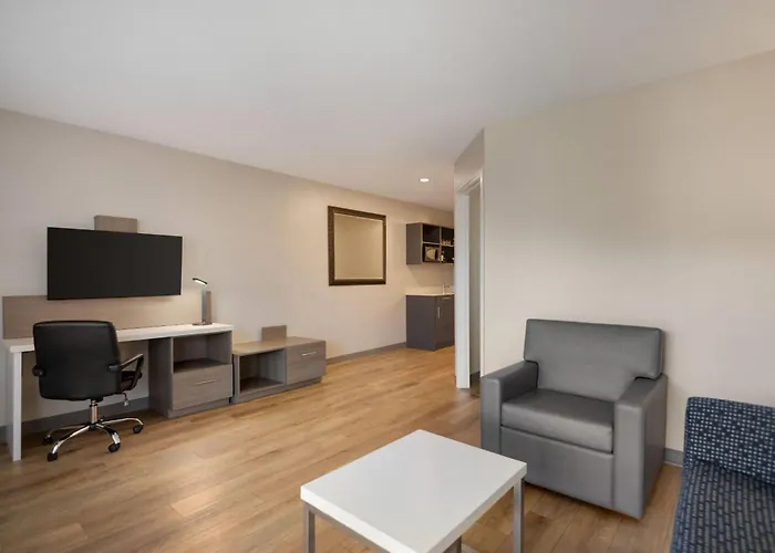 Days Inn By Wyndham Kelowna