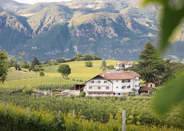 Lingers Suites & Residence