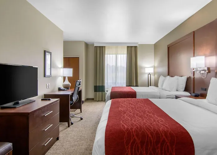 Comfort Inn & Suites Shawnee - Kansas City