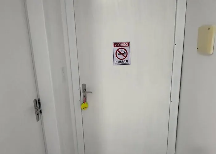 Apto 2 quartos - Próx Shop FIP