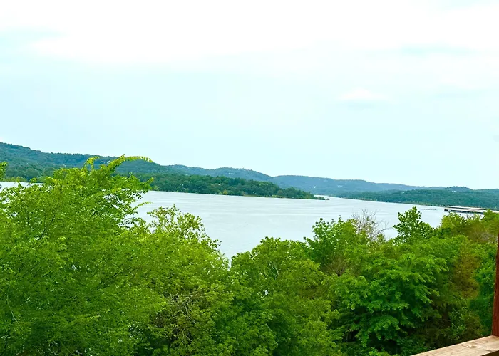 Lakefront And Lake View Condo On Indian Point