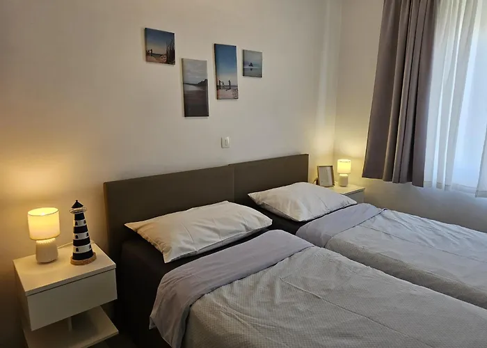 Apartments Ani