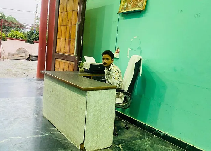 Hotel O Mithila Shiv Palace