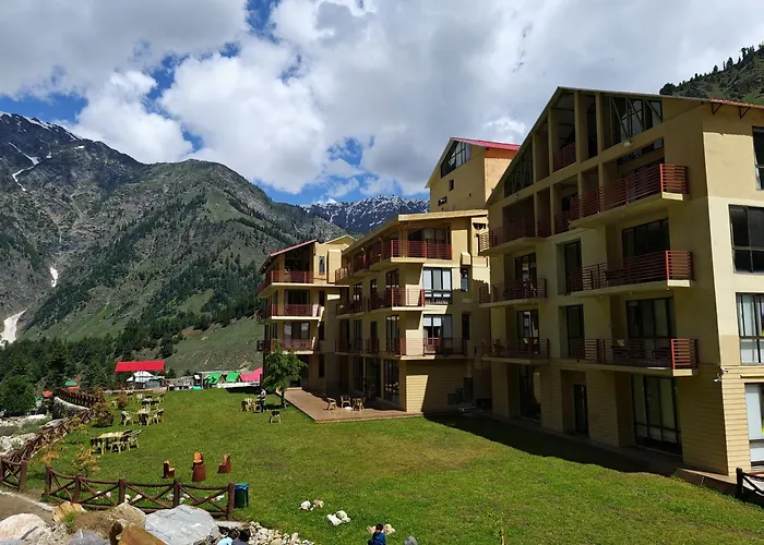 The Sarai, Naran