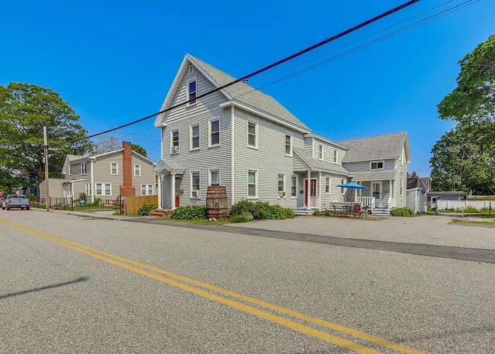 Walk To Pier & Ocean: Apt In Old Orchard Beach!