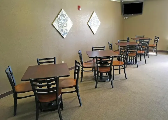 Comfort Crest Inn Smackover