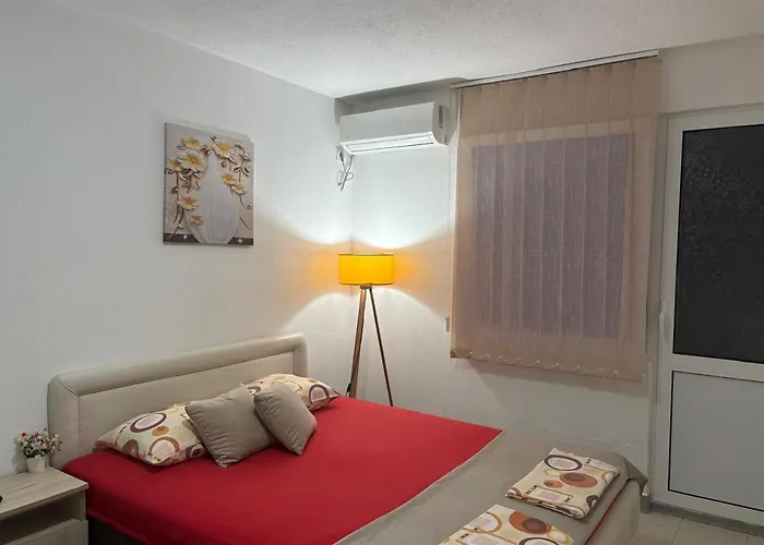 Apartmani Sutomore
