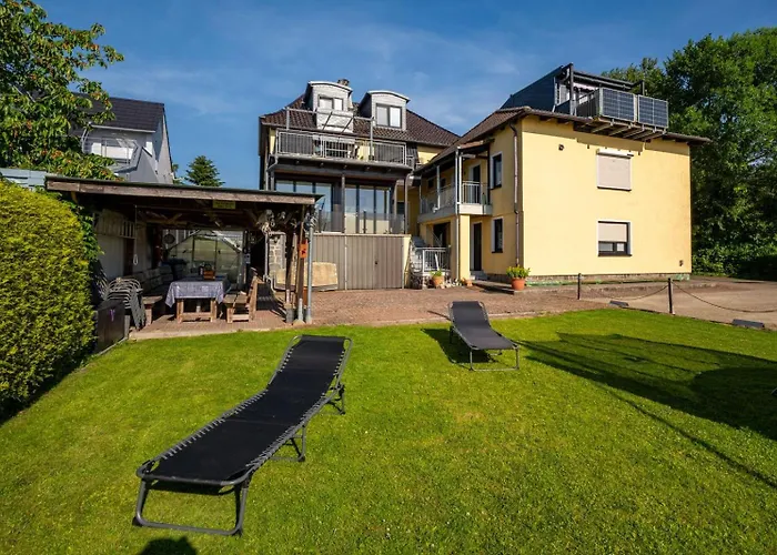 Ferienwohnung Haus am Seeufer Steuerbord