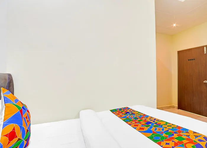Fabhotel Dharani Grand - Nr Mamata Medical College