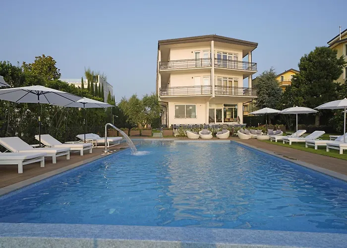 Hotel Unico By Dori