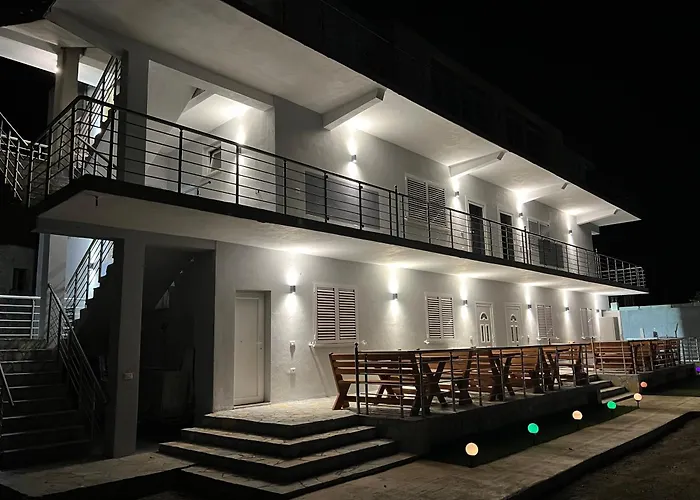 Hotel Familja Cuni Theth