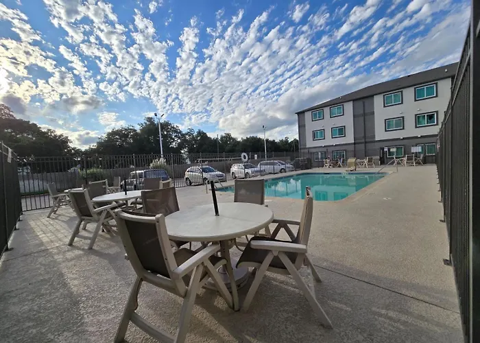 Motel 6-Biloxi, Ms - Beach