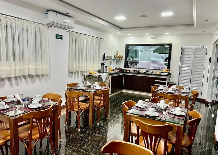 Serrano Hotel