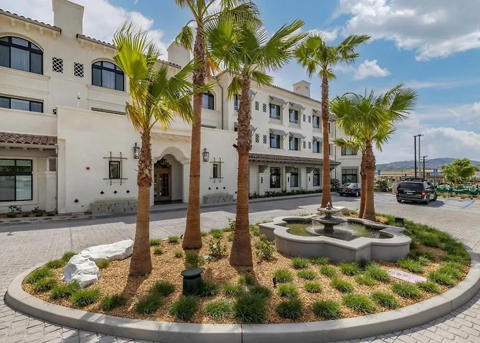 Cambria Hotel Calabasas - Malibu