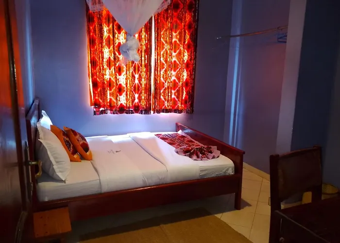 Richy Hotels And Safaris