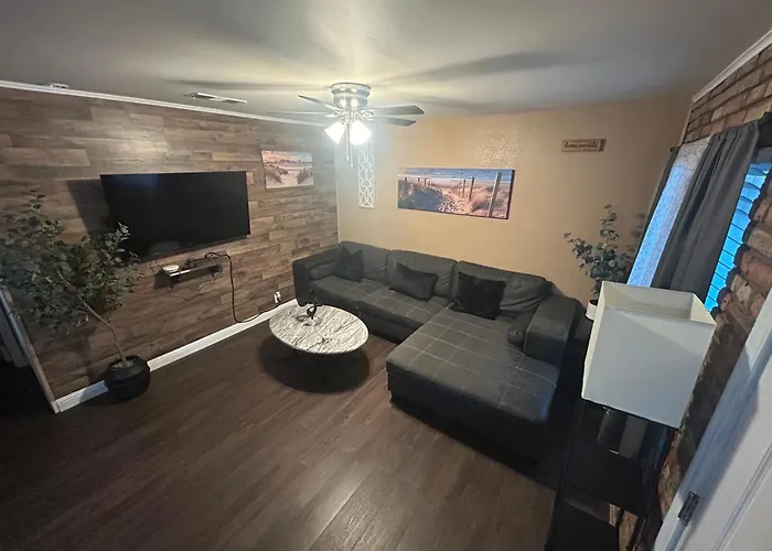Relaxing River Family Retreat