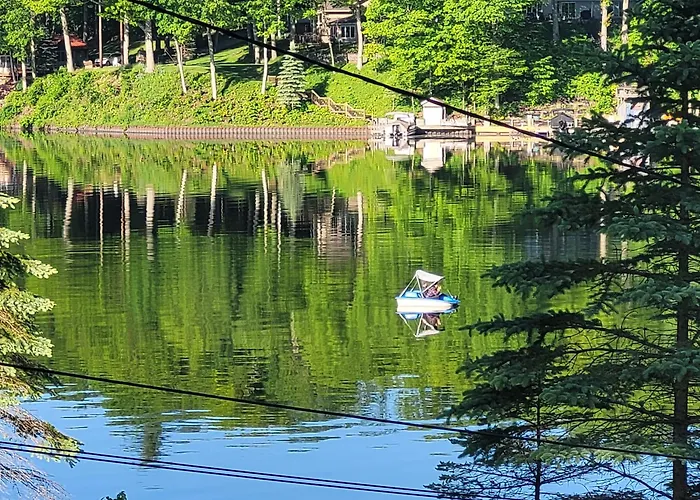 Castaways Cottage On Croton Pond #1
