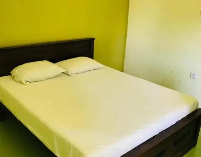Araliya Hotel