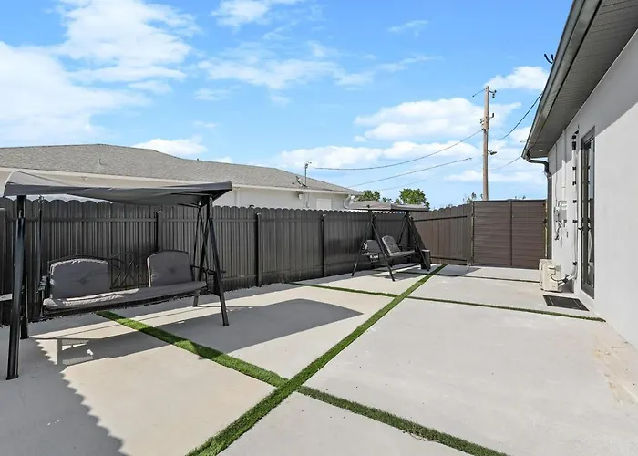 Oasis Paradise At Cape Coral