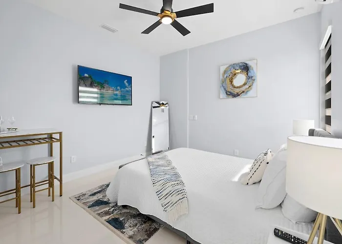 Oasis Paradise At Cape Coral