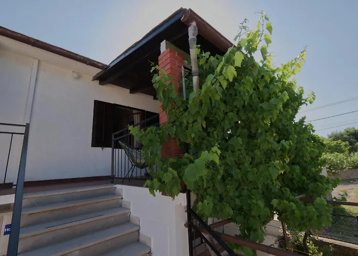 Apartment Poli šterne, For Family&Pet Friendly