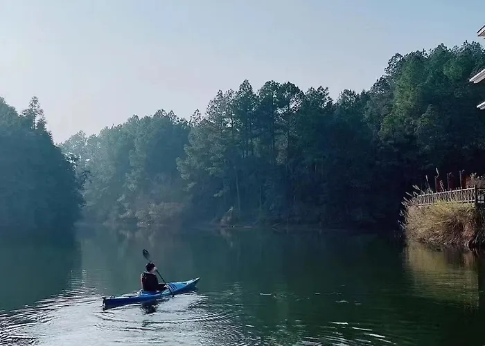 Lakeside Resort Jingdezhen