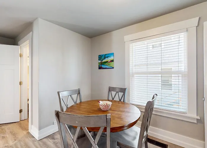 West Bremerton Cozy Home