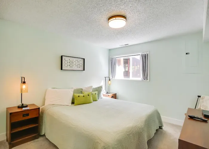 Lincoln City Beach Condo: Clubhouse & Pool Access!