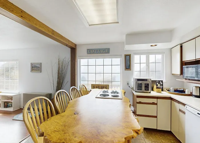 Seascape Home