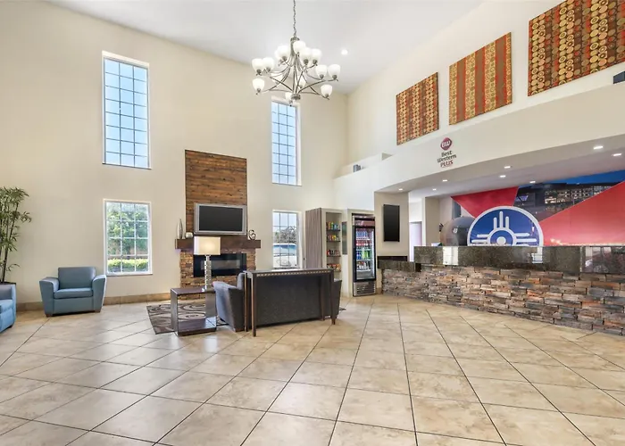 Best Western Plus Eastgate Inn&Suites