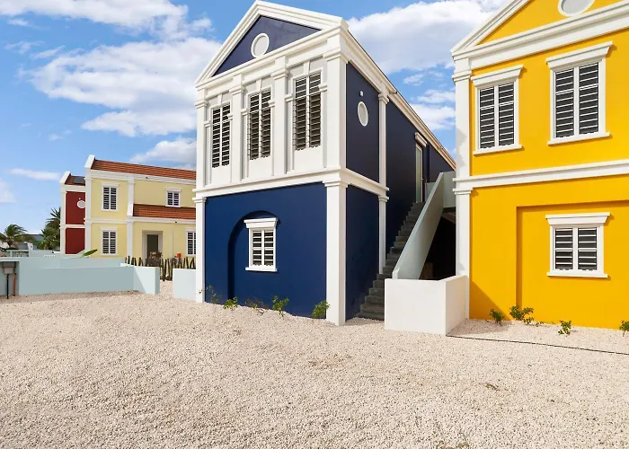 Dolce Vita Homes Bonaire