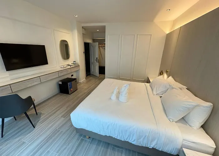 La Mella Hotel Thakhek