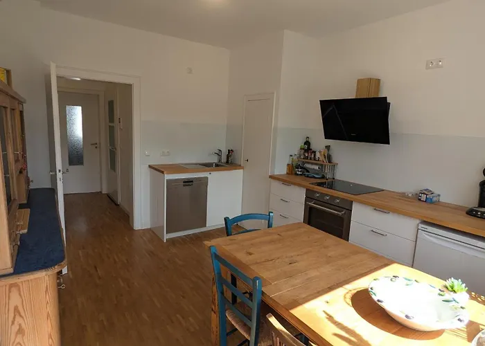 Helle Ferienwohnung Aachen Süd