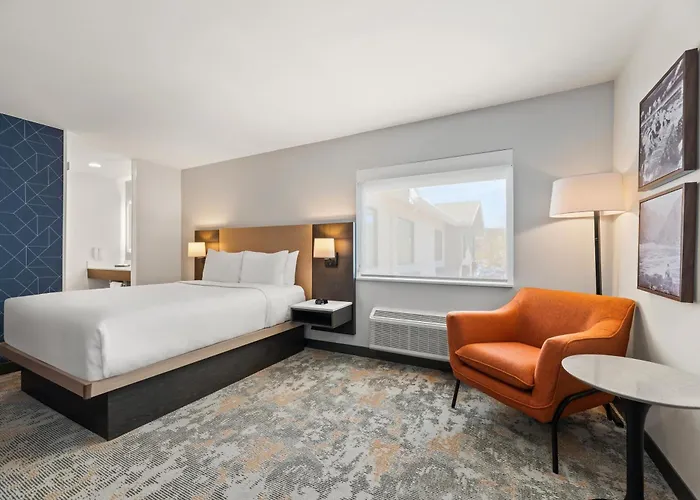 The Ellsworth Hotel, An Ascend Collection Hotel