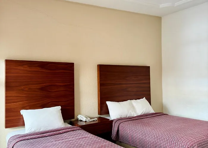 Hotel Las Fuentes