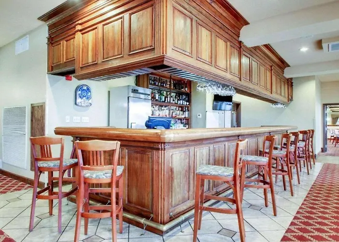 Clarion Suites Vidalia