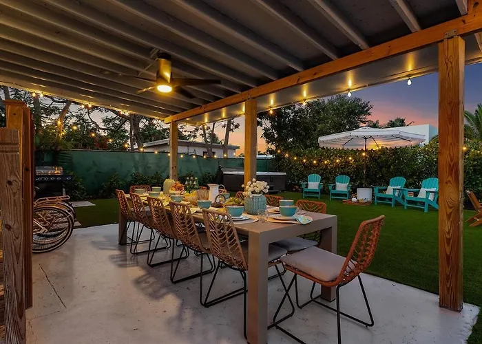 Sleeps 11 Walk To Atlantic Pool W Sun Deck