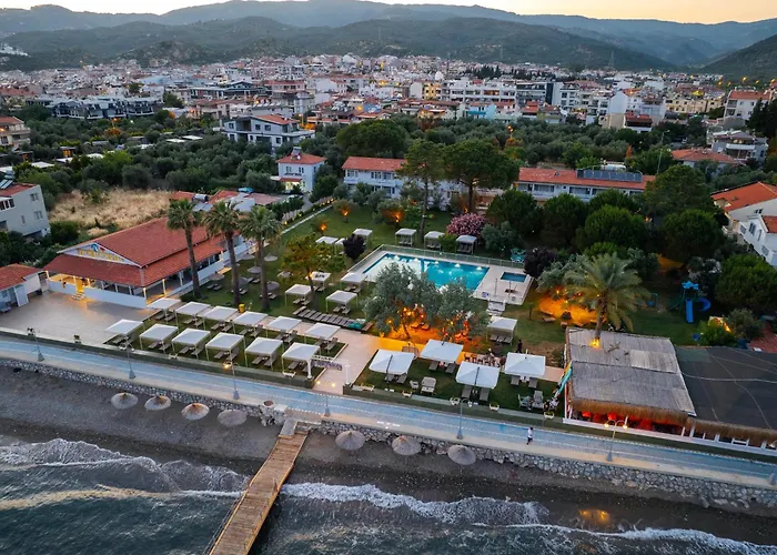 Palm Beach Hotel