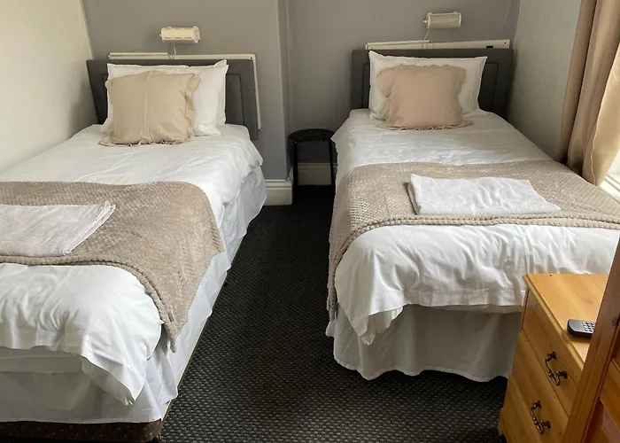 Somerville Hotel