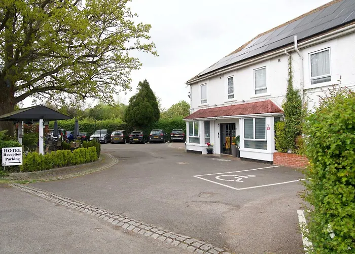The Gatwick White House Hotel