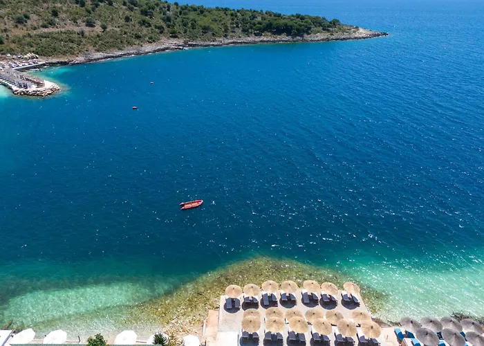 Lluka Sea Side
