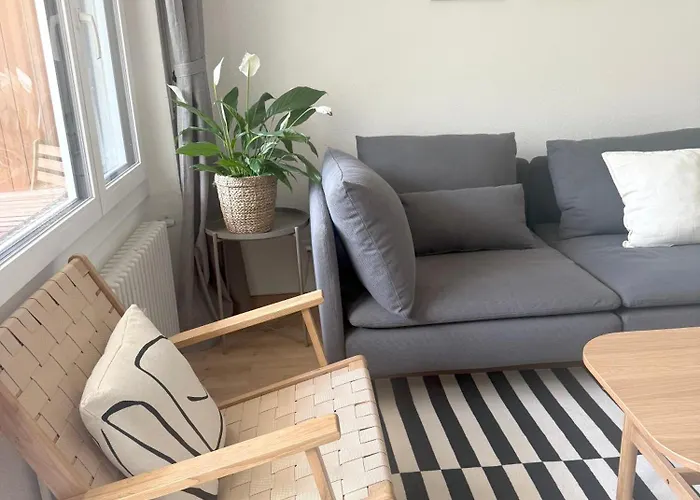 Gorgeous Modern Mountain View Flat in Täsch