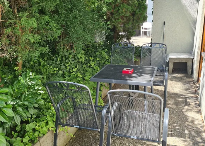 WellandHome Aalen - Business Apartment - 4 single beds