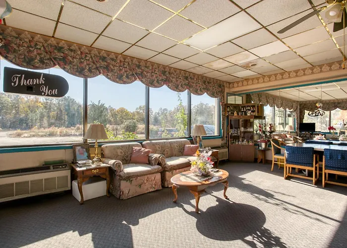 Travelers Inn By OYO, Templeton VA