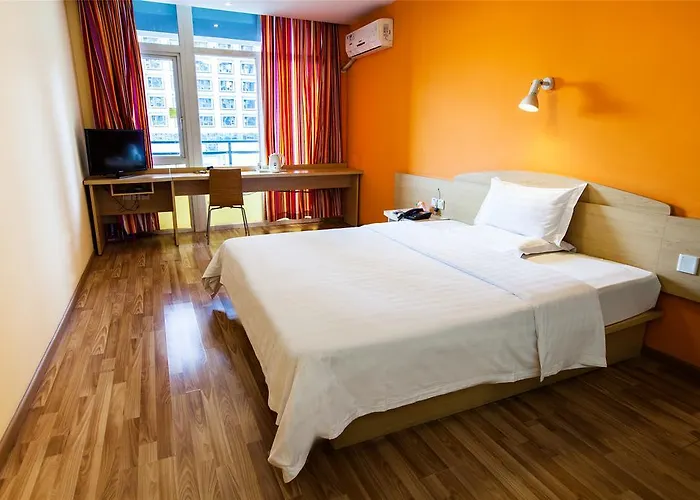 7Days Inn Urumqi Yan An Road Branch