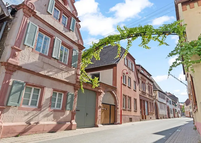 WINETIME - Apartment Edenkoben - für bis zu 3 Personen - gemütlich an der südlichen Weinstraße zwischen Landau und Neustadt - nähe Villa Ludwigshöhe - Rietburg
