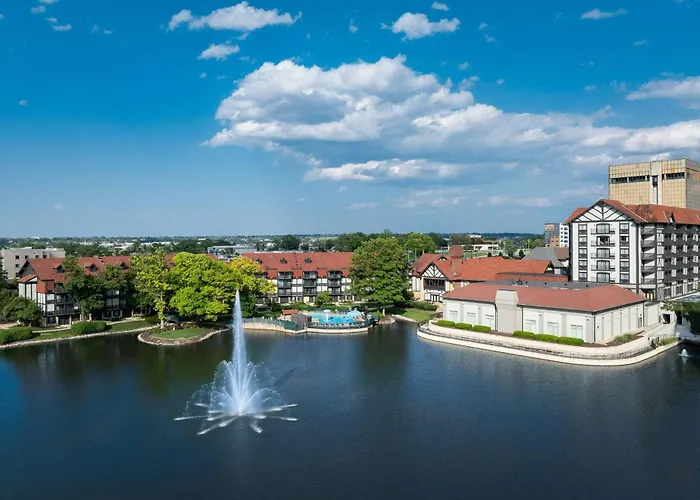 Sheraton Westport Lakeside Chalet